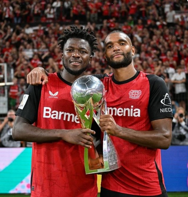 ادموند تاپسوباو بایر لورکوزن ادموند تاپسوباو بایر لورکوزن