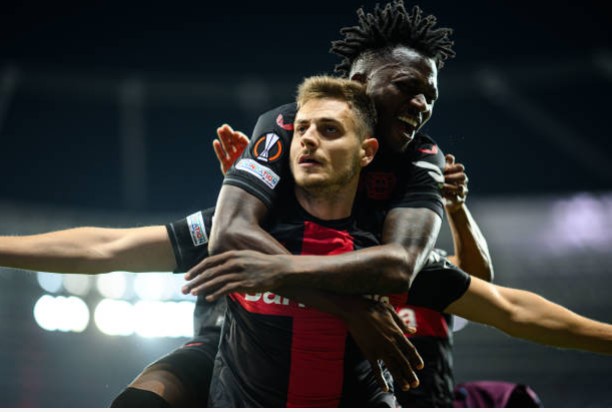 والپیپرادموند تاپسوبا والپیپرادموند تاپسوبا