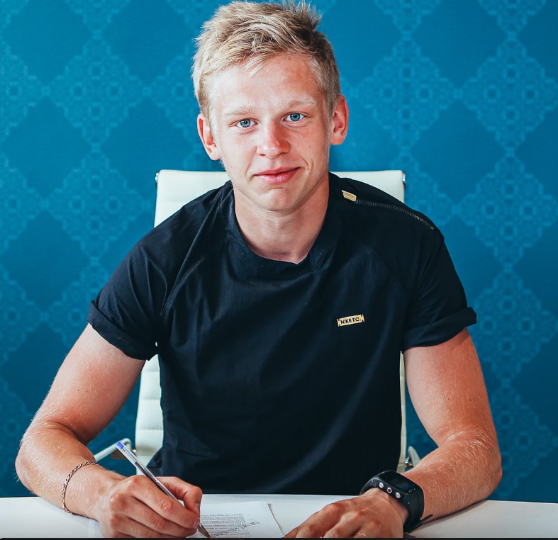 الکساندر زینچنکو و تیم ملی اکراین الکساندر زینچنکو و تیم ملی اکراین