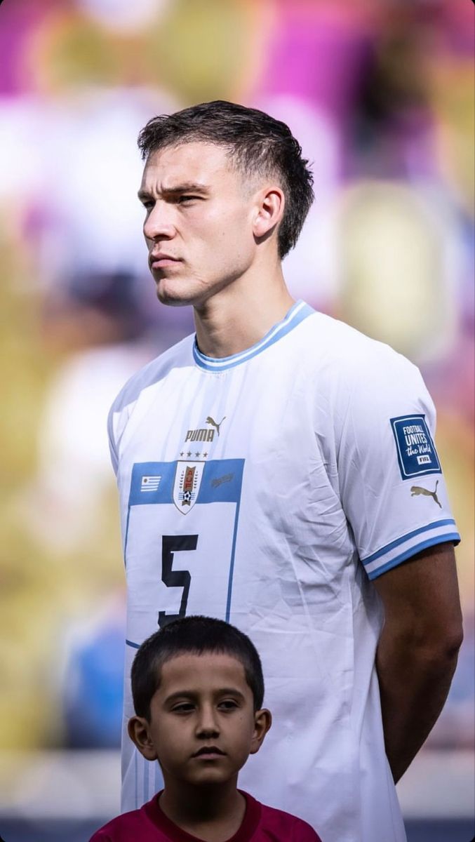 manuel ugarte wallpaper
