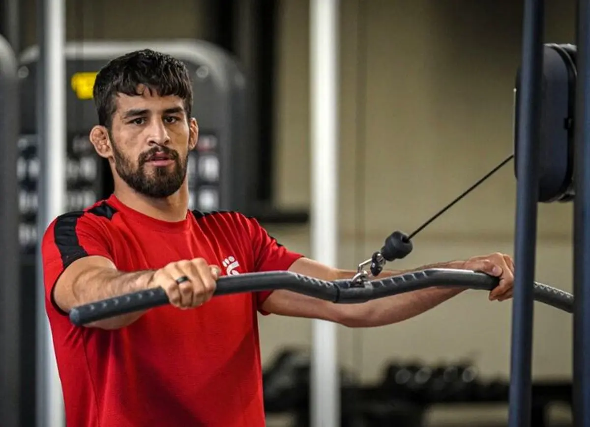 wallpaper hd Younes Emami