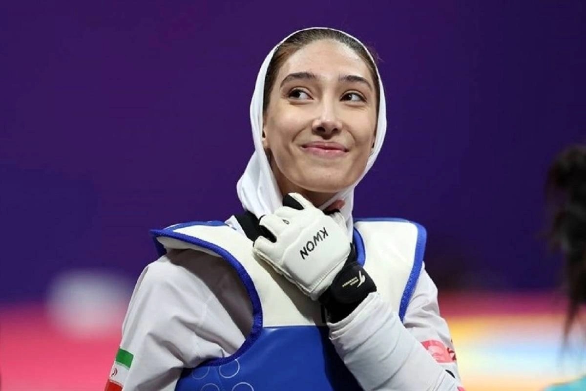 مبینا نعمت زاده بیوگرافی