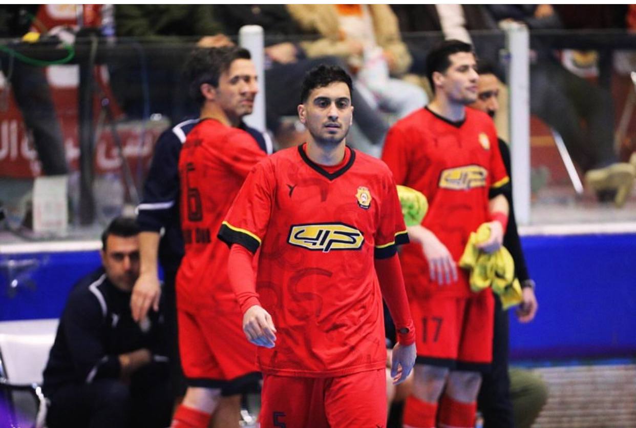 والپیپر امیرحسین غلامی والپیپر امیرحسین غلامی