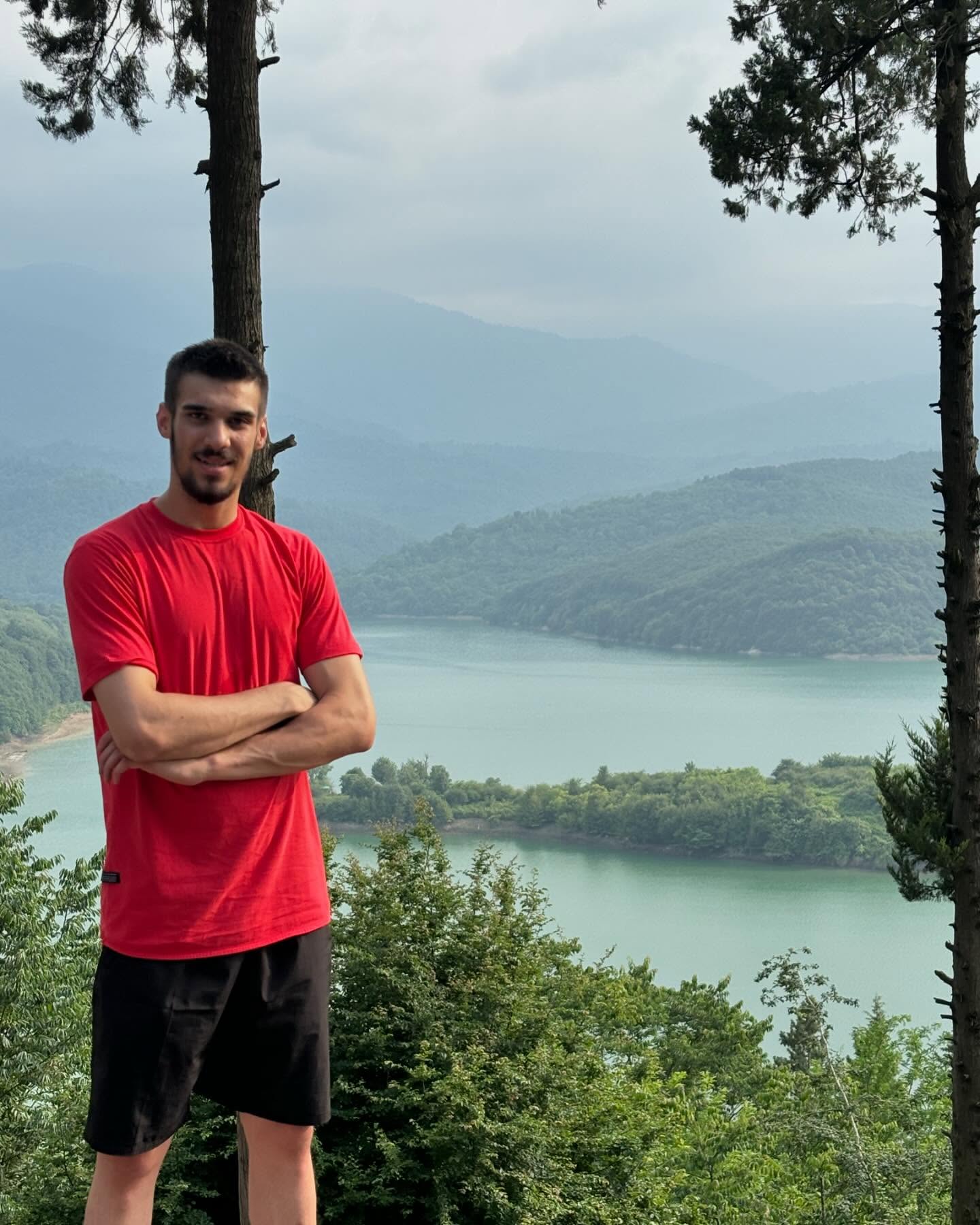 عکس سید متین حسینی