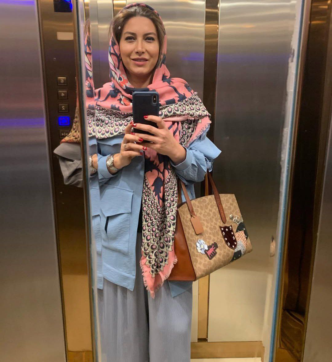 فریبا نادری عکس قدی