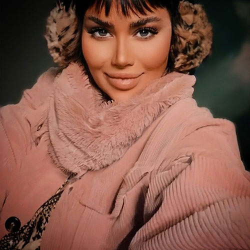 بیوگرافی مینا نامداری