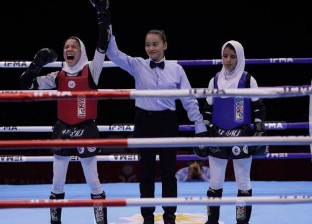 عکس قهرمان روژان بهنامی 