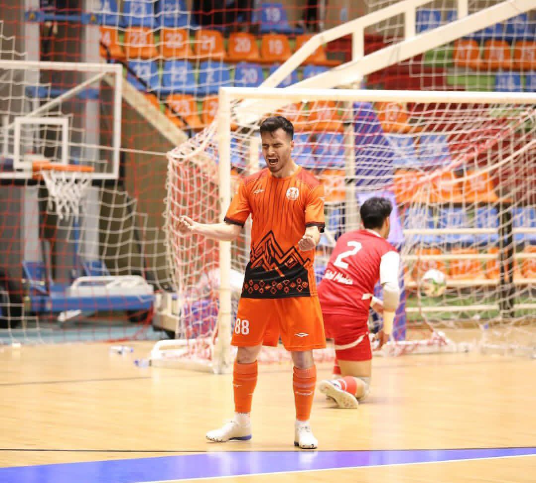 عکس امیر حسین تقوی فوتسال 