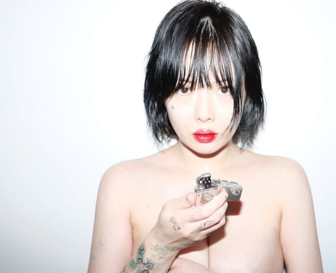 عکس سکسی هیونا خواننده 