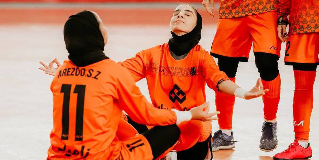 عکس نسیمه غلامی بازیکن فوتسال 