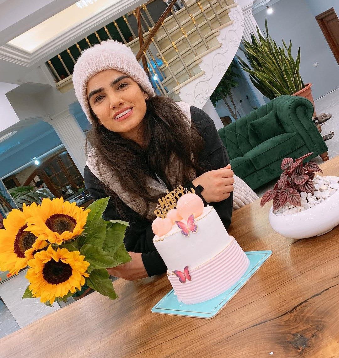 بیوگرافی فرشته کریمی فوتسالیست 