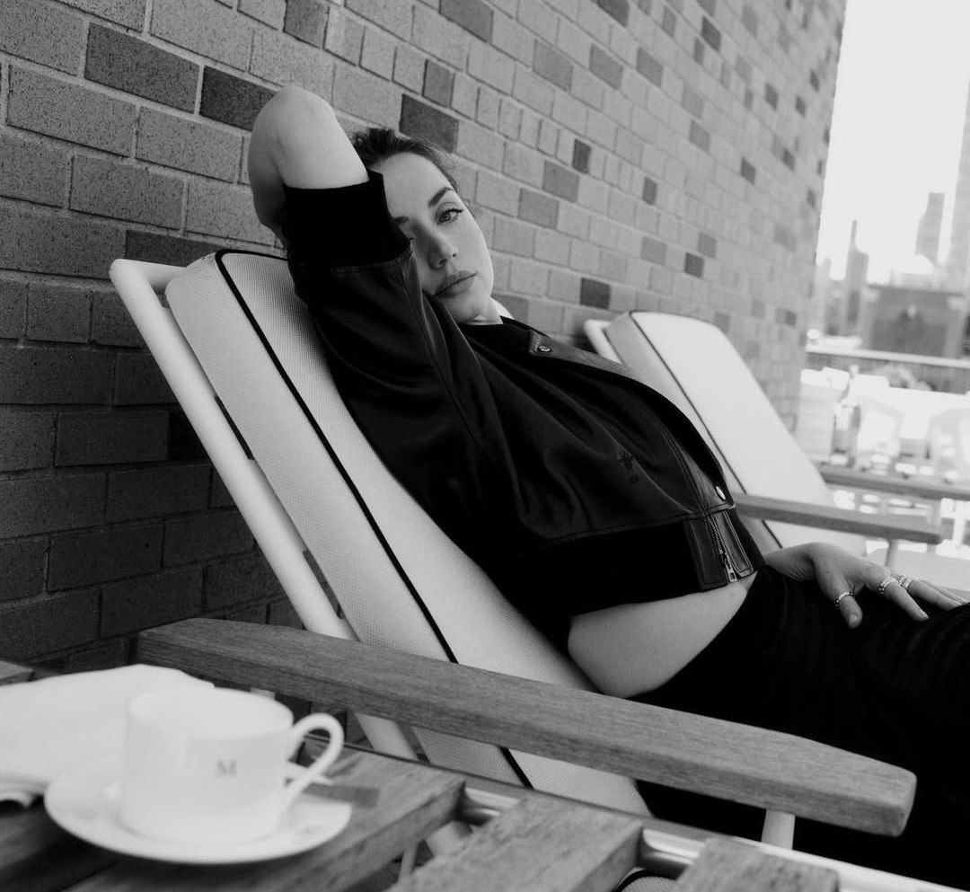 آنادی آرماس سکسی 