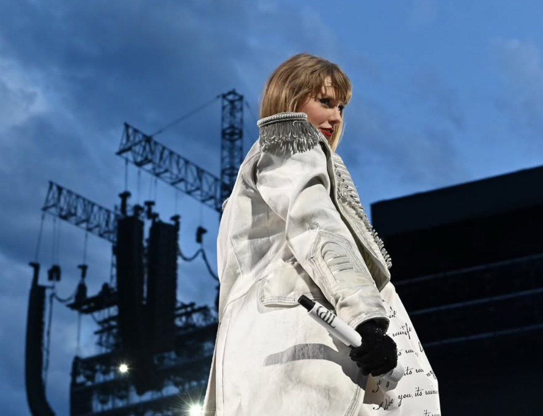 عکس های سکسی تیلور سویفت 