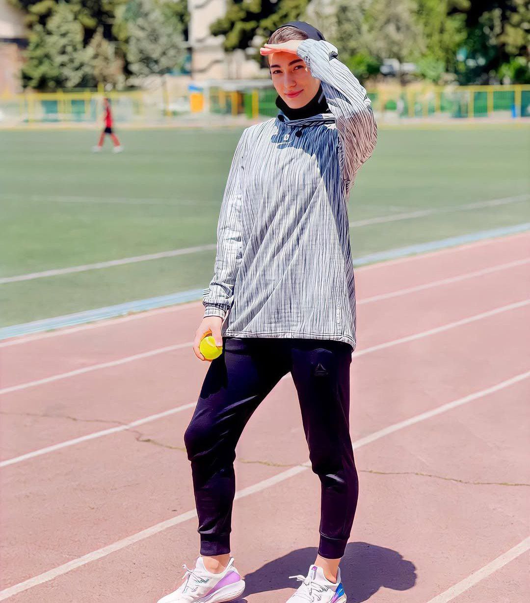 آتوسا گلشادنژاد