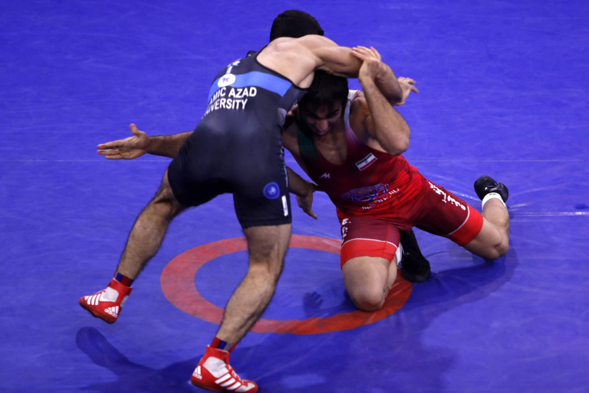 مسابقه فینال لیگ برتر کشتی آزاد