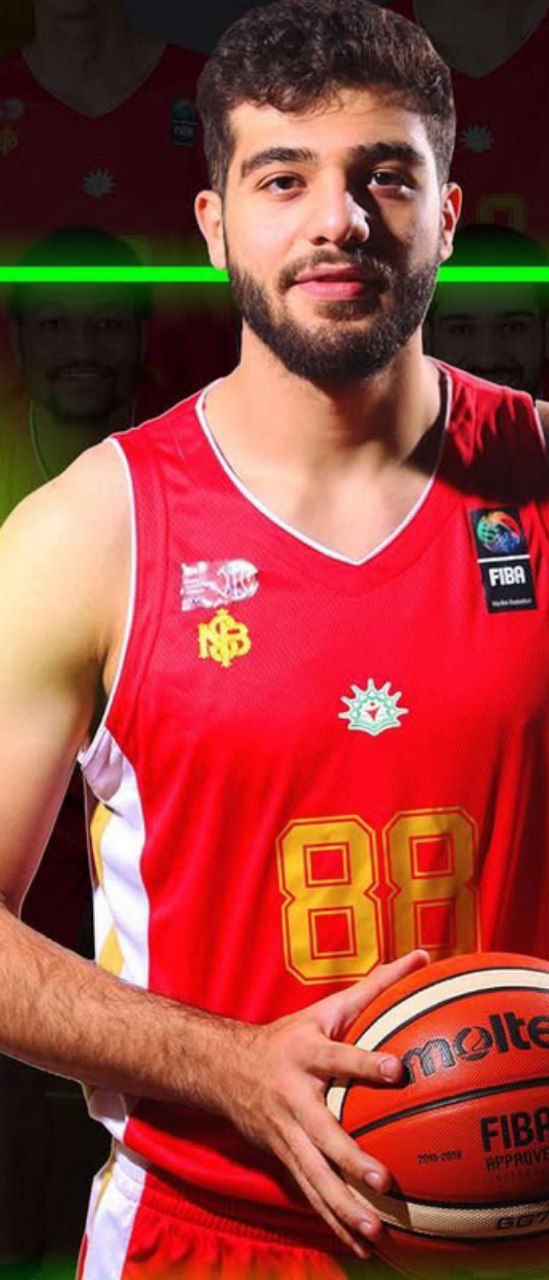 عکس امیرحسین آذری بسکتبال