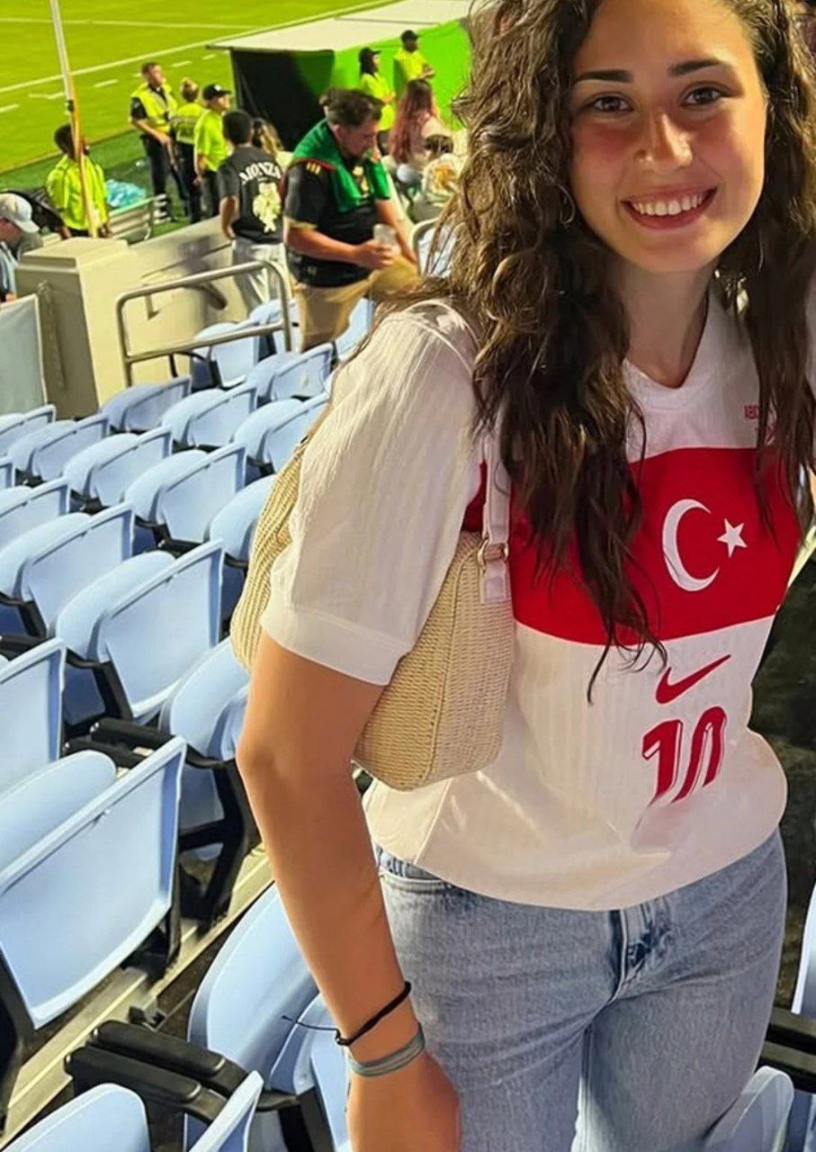 عکس جذاب دورو نایمن بسکتبالیست 