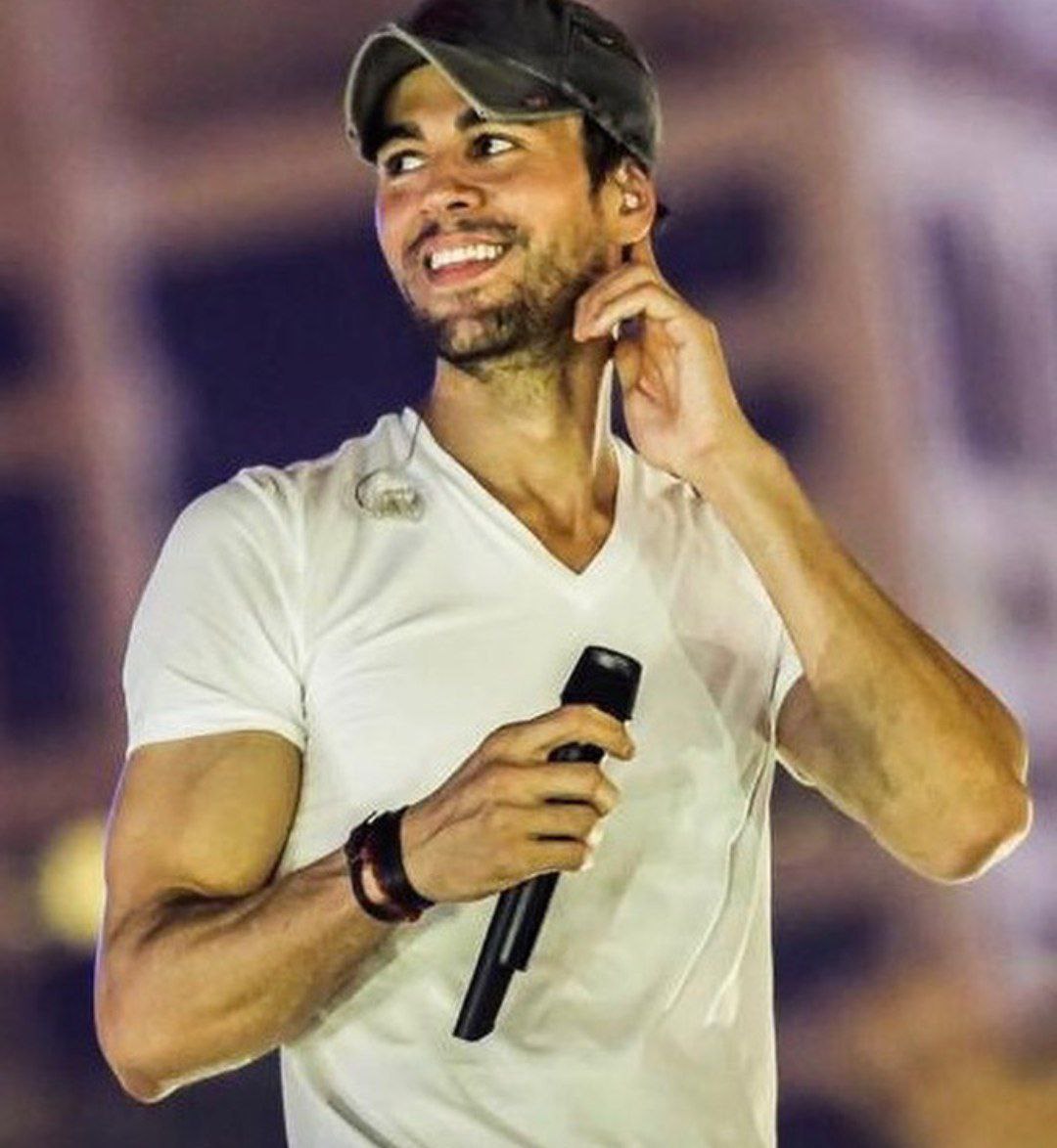 جدید ترین عکس از انریکه ایگلسیاس 