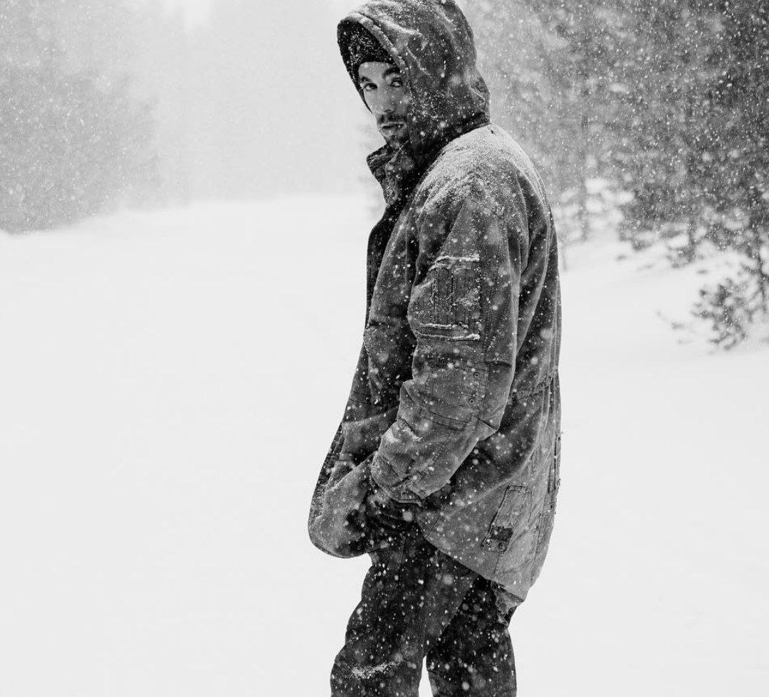 عکس انریکه ایگلسیاس بازیگر 